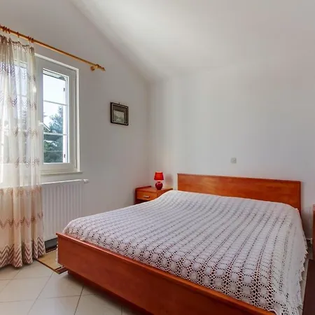 In With Sea View, Balcony, Air Conditioning, Wifi Nerezine